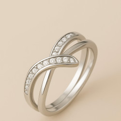 "Glide" Ring – Sterling Silver 925 with Zirconia Accents