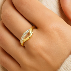 Elegance Ring – 925 Sterling Silver with Rose or Yellow Gold Plating and Zirconia
